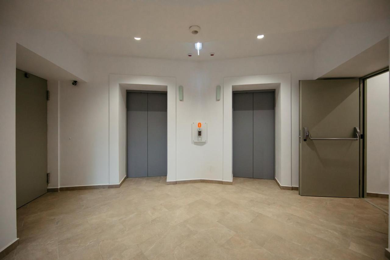 Apartamento L&V Family Studio Sinaia Exterior foto